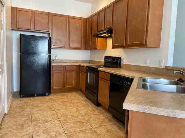 762 Ashworth Overlook Dr #762 - Photo 3 of 13