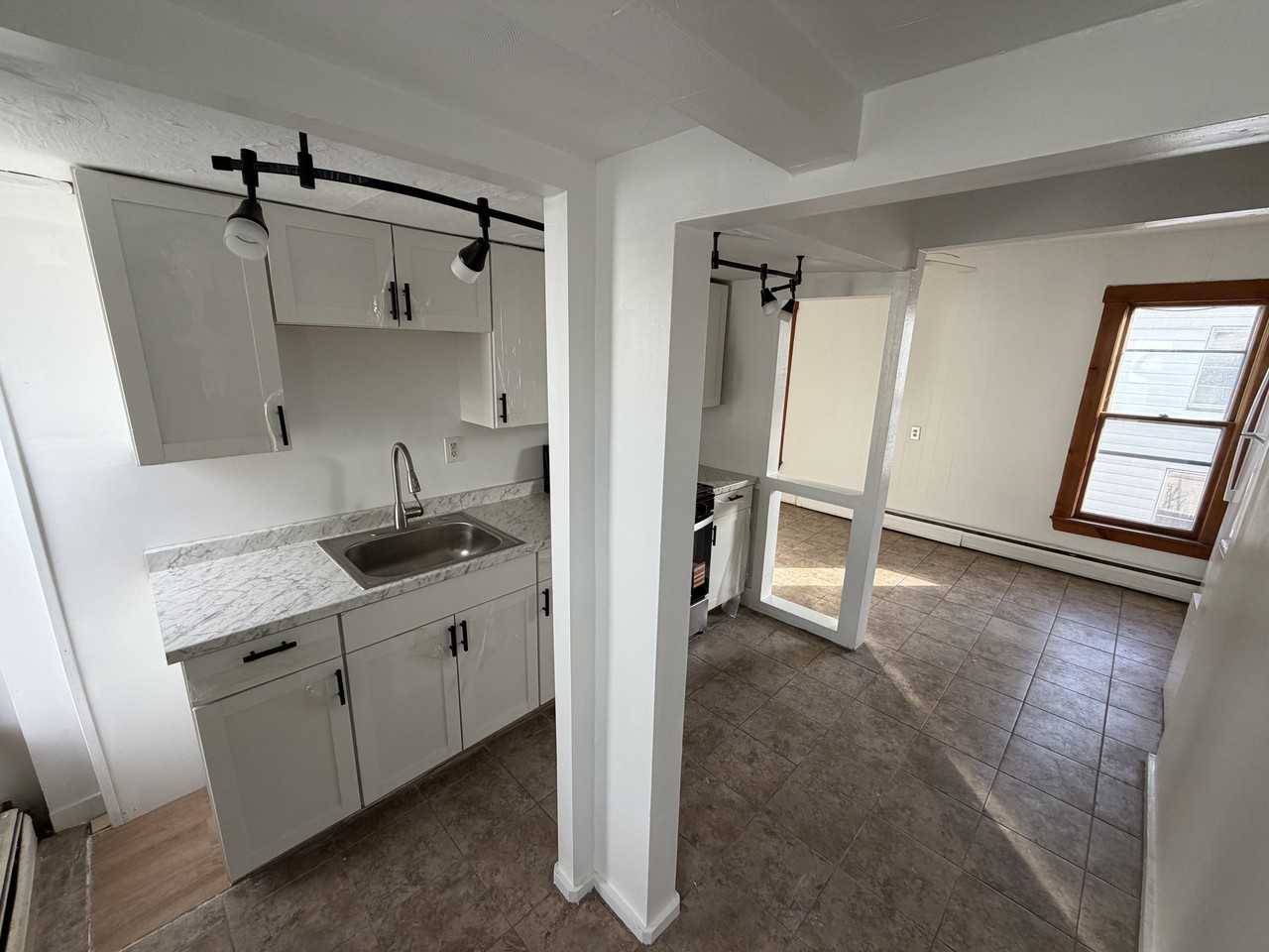 429 Wilder St #2 - Photo 2 of 15