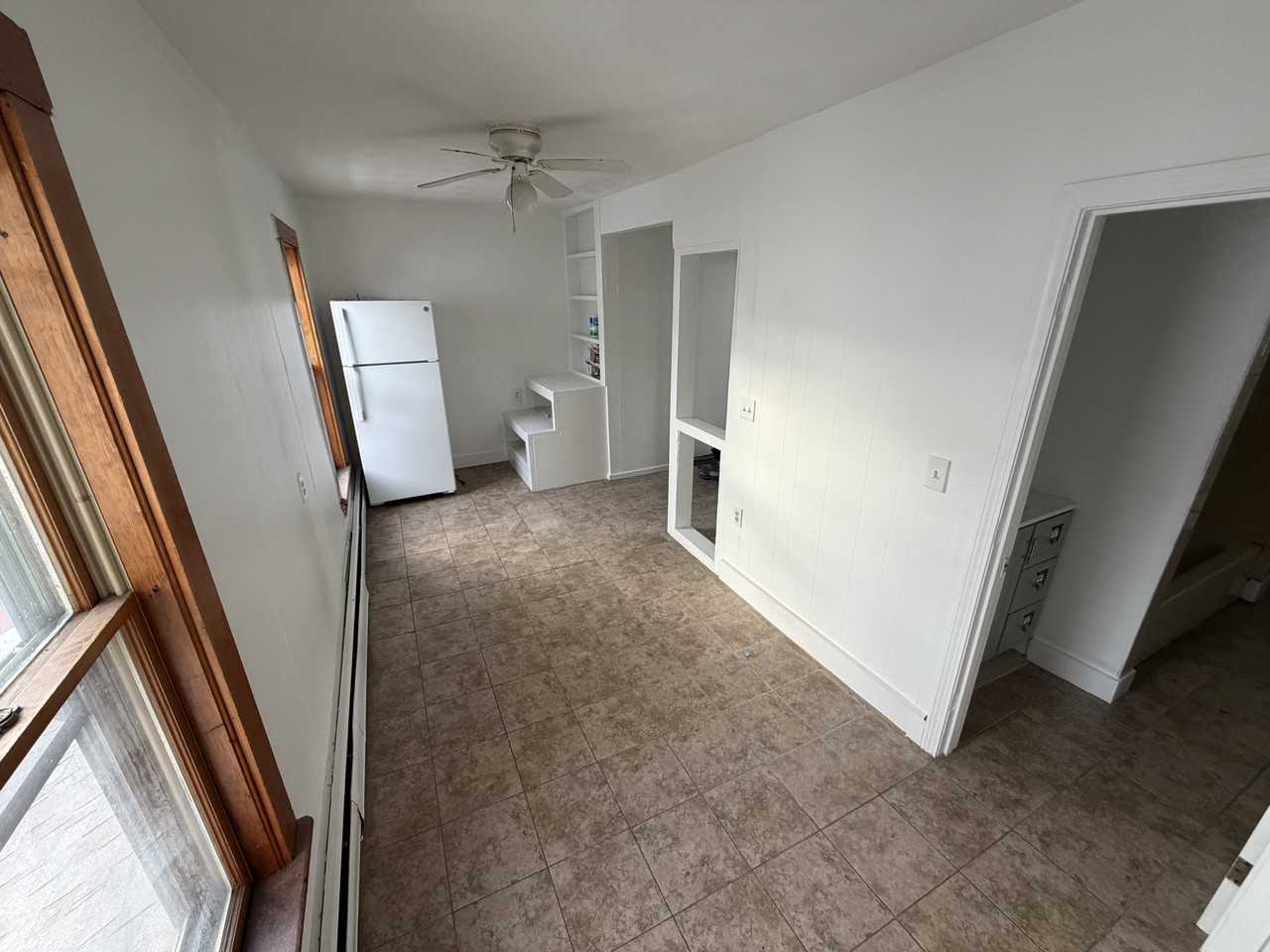 429 Wilder St #2 - Photo 5 of 15