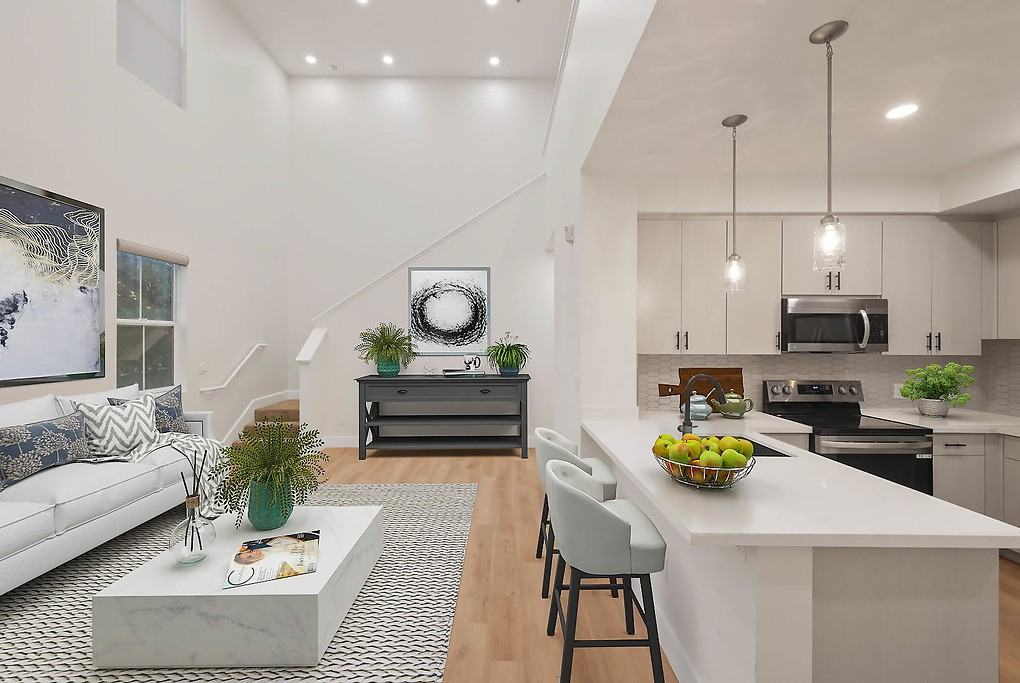 Avery - Photo 7 of 39