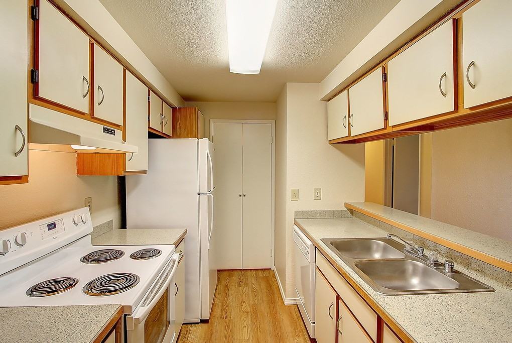 Bothell Ridge - Photo 7 of 43