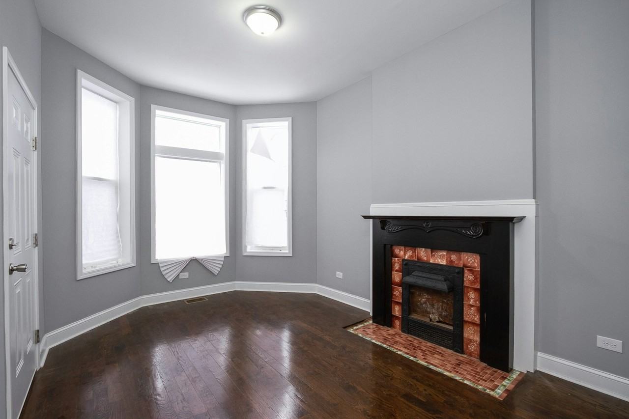 7322 South Langley Avenue, Unit 2 - Photo 6 of 15