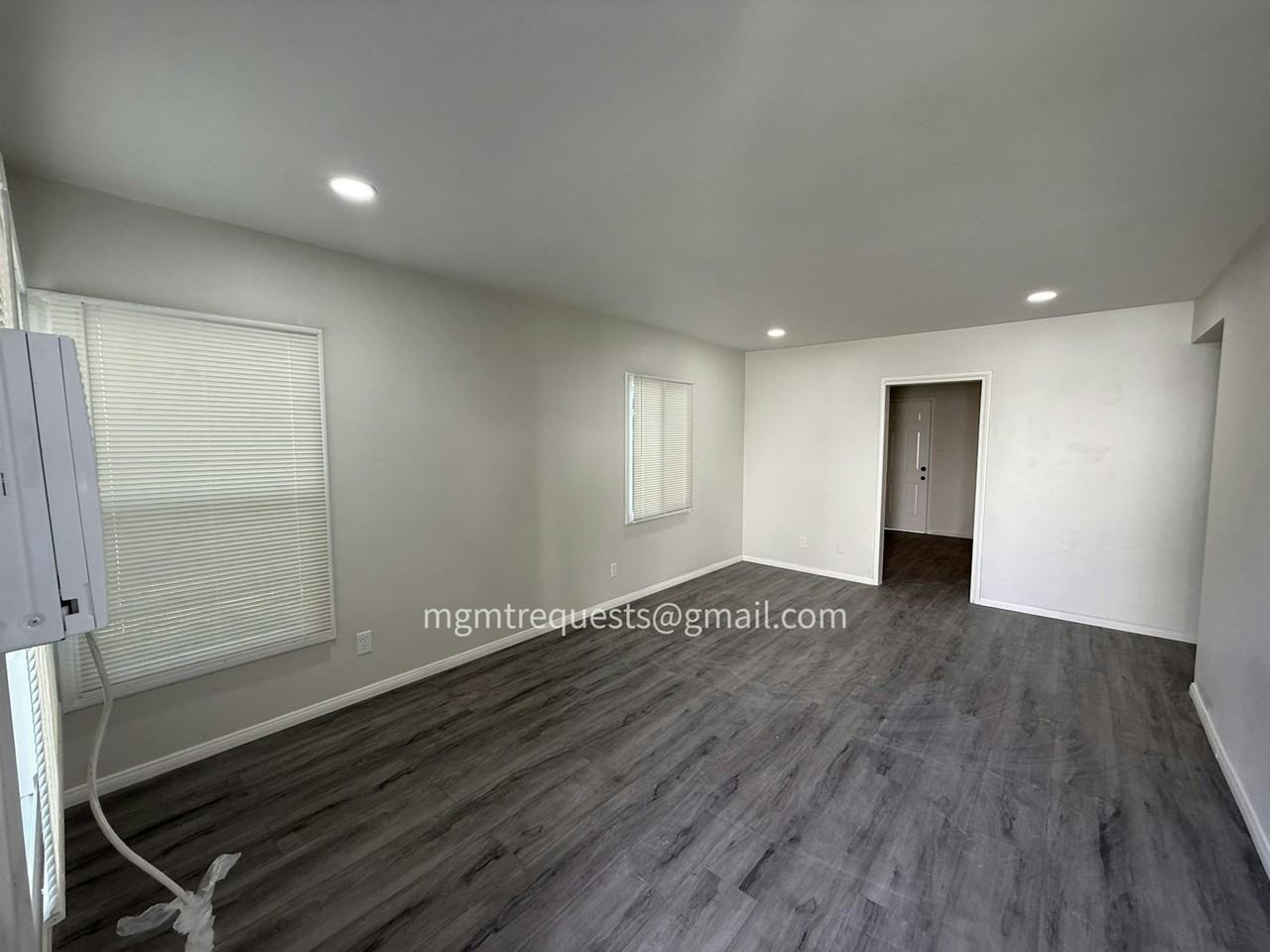 4228 Tenth St, Unit 4228 - Photo 2 of 9