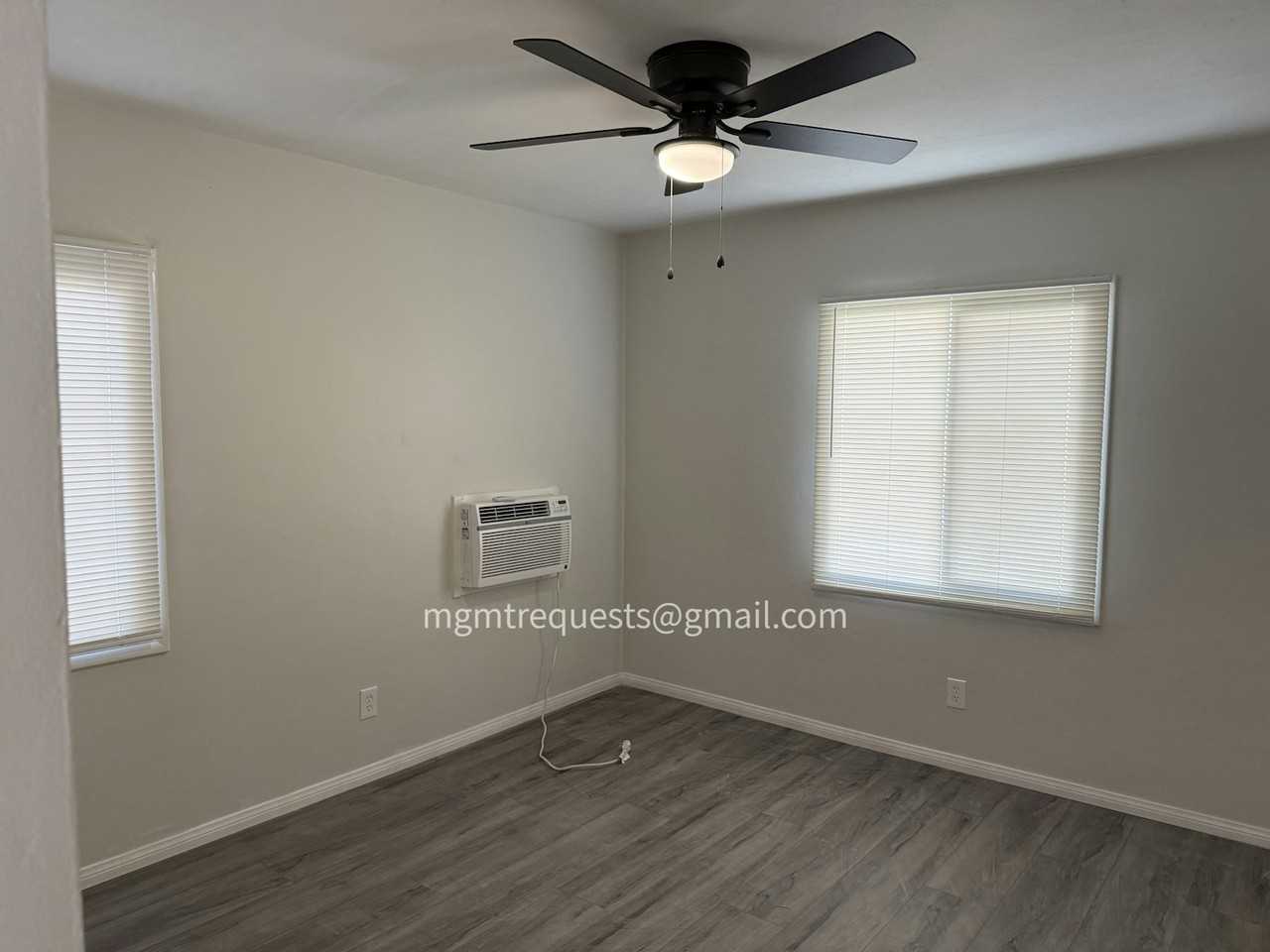 4228 Tenth St, Unit 4228 - Photo 7 of 9