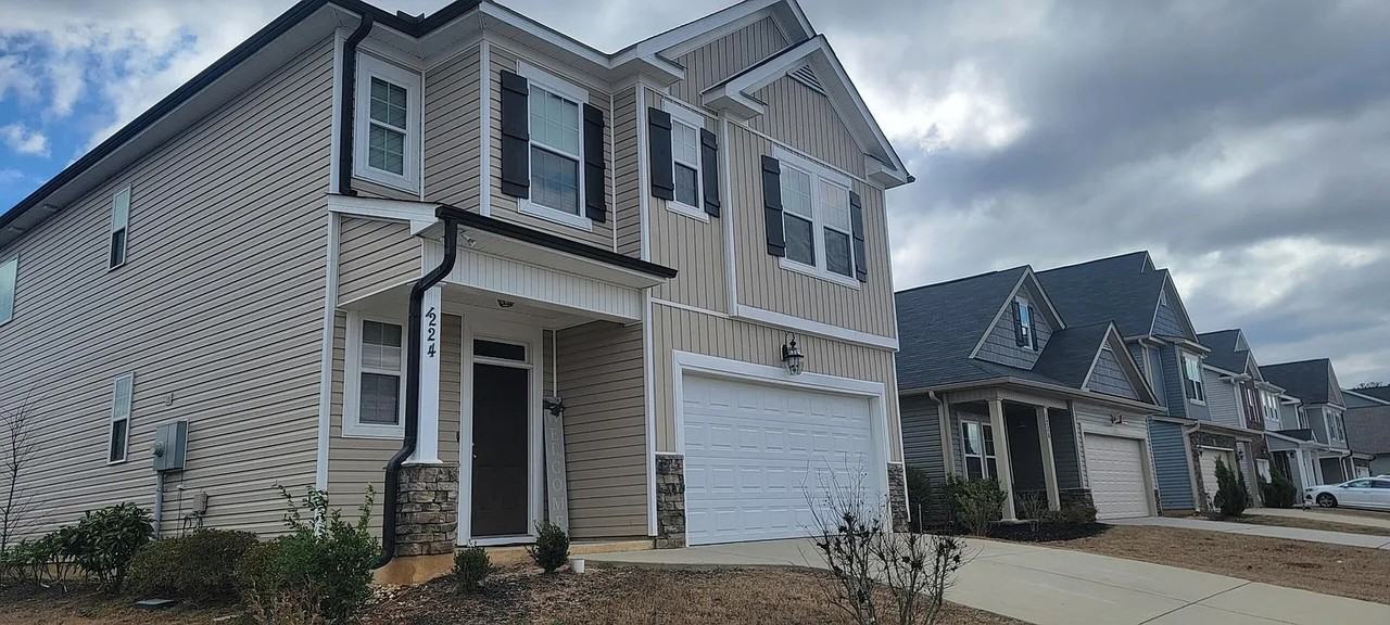 1224 Cobblefield Drive - Photo 2 of 17