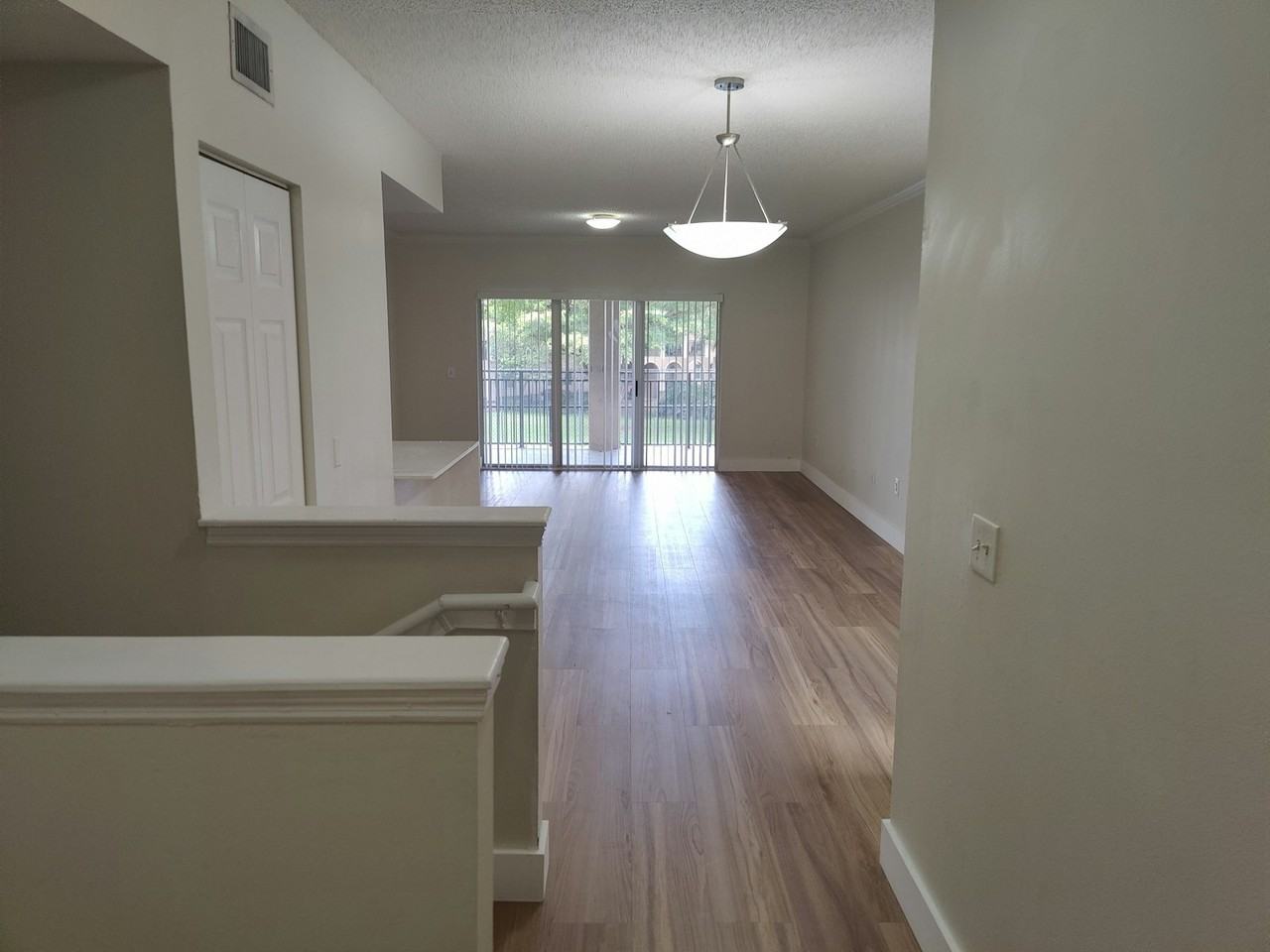 2474 CENTERGATE DR APT 204 - Photo 7 of 21