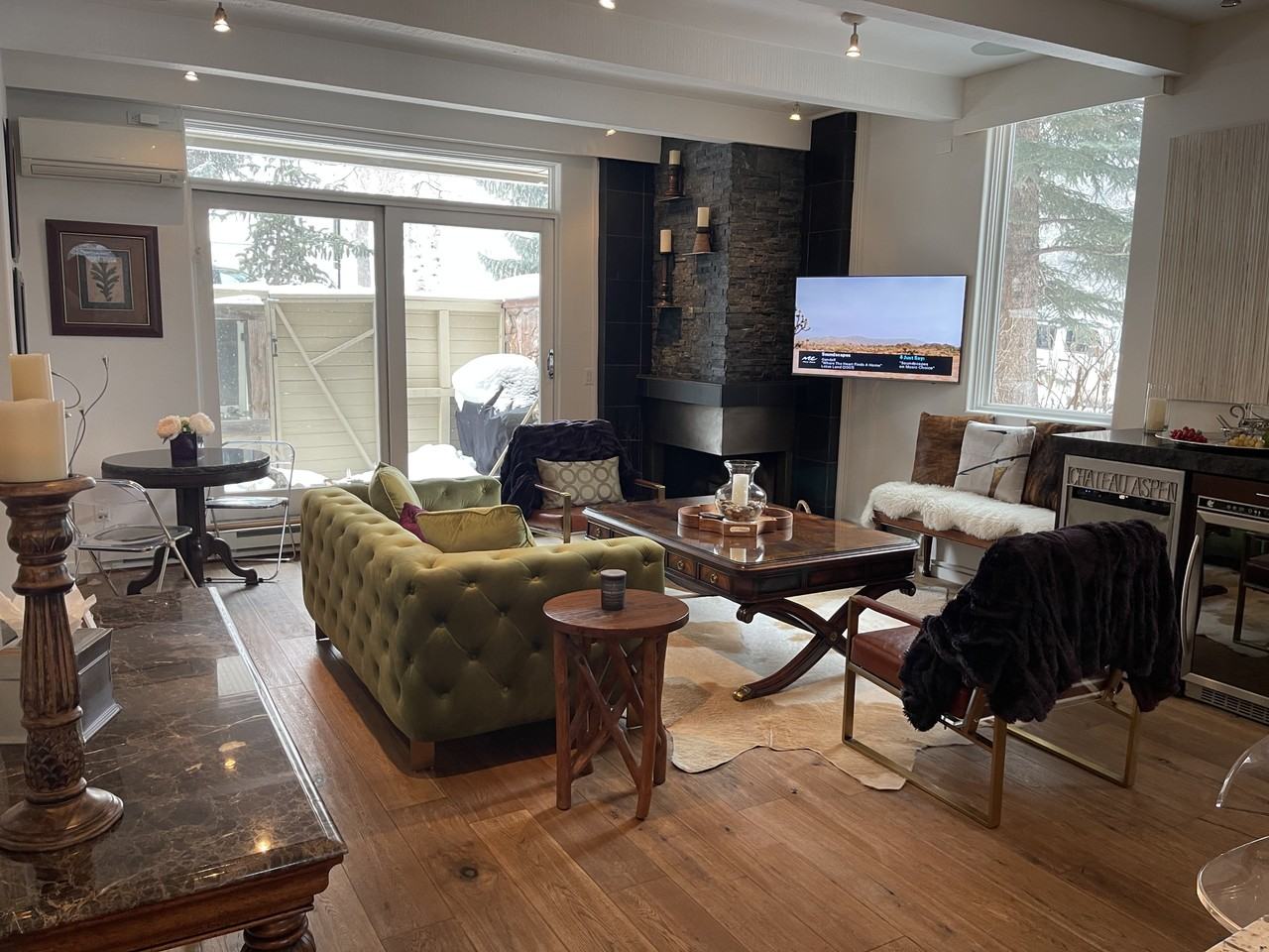 210 E Hyman Ave #1 - Photo 6 of 18