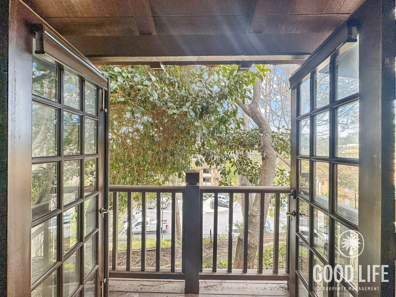 8608 Villa La Jolla Dr #6 - Photo 5 of 28