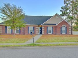 featured image of 1206 Peacock Trl #1