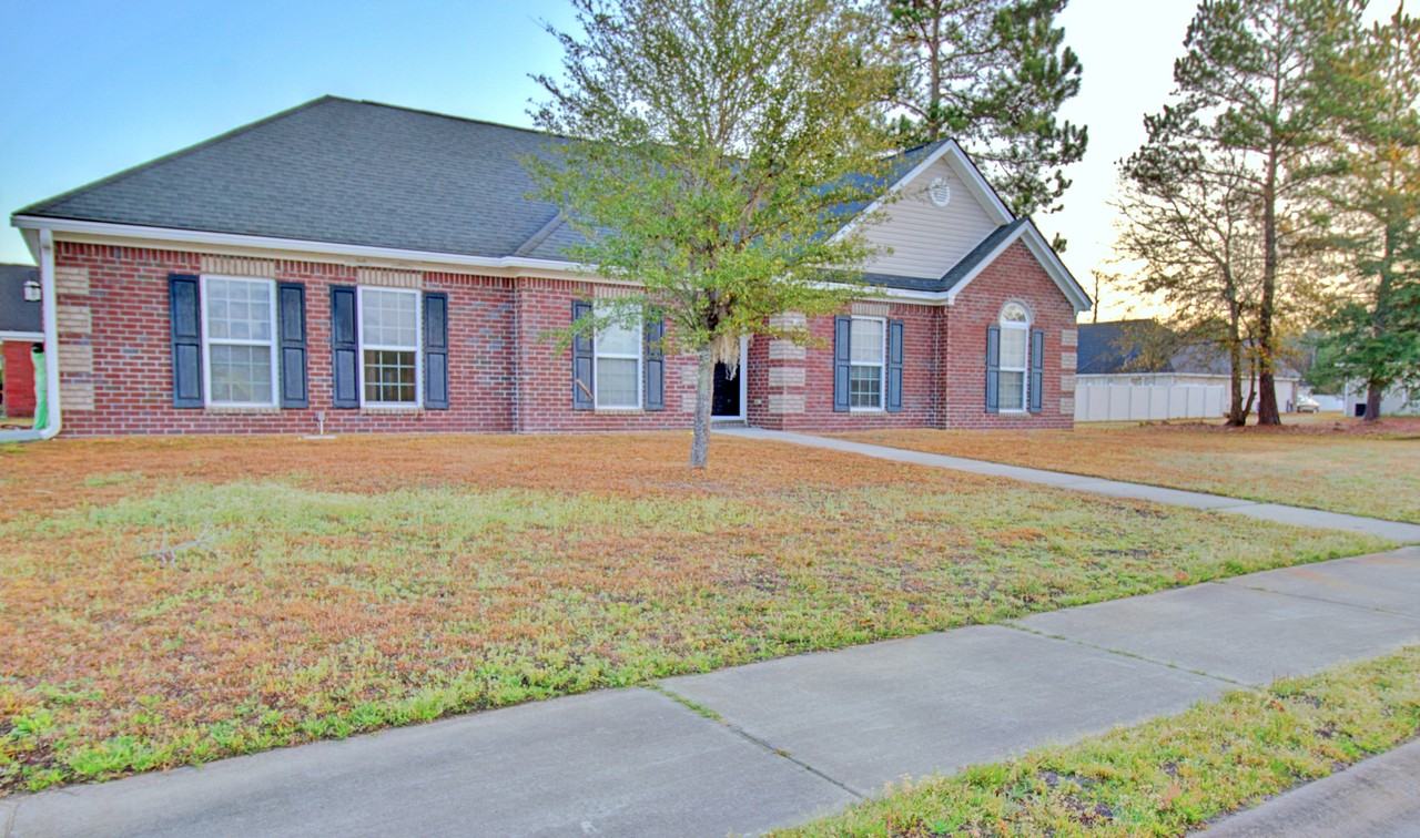 1206 Peacock Trl #1 - Photo 2 of 39