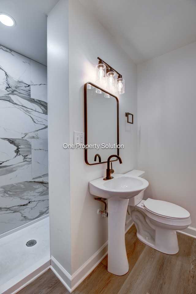 1433 Pennsylvania St - Photo 6 of 10