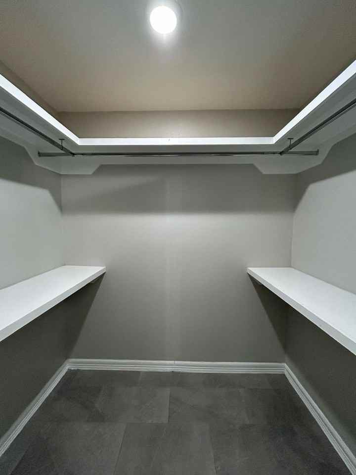 2222 Multi National - 3 #C - Photo 6 of 8