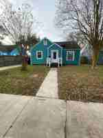 featured image of 715 10th Ave N