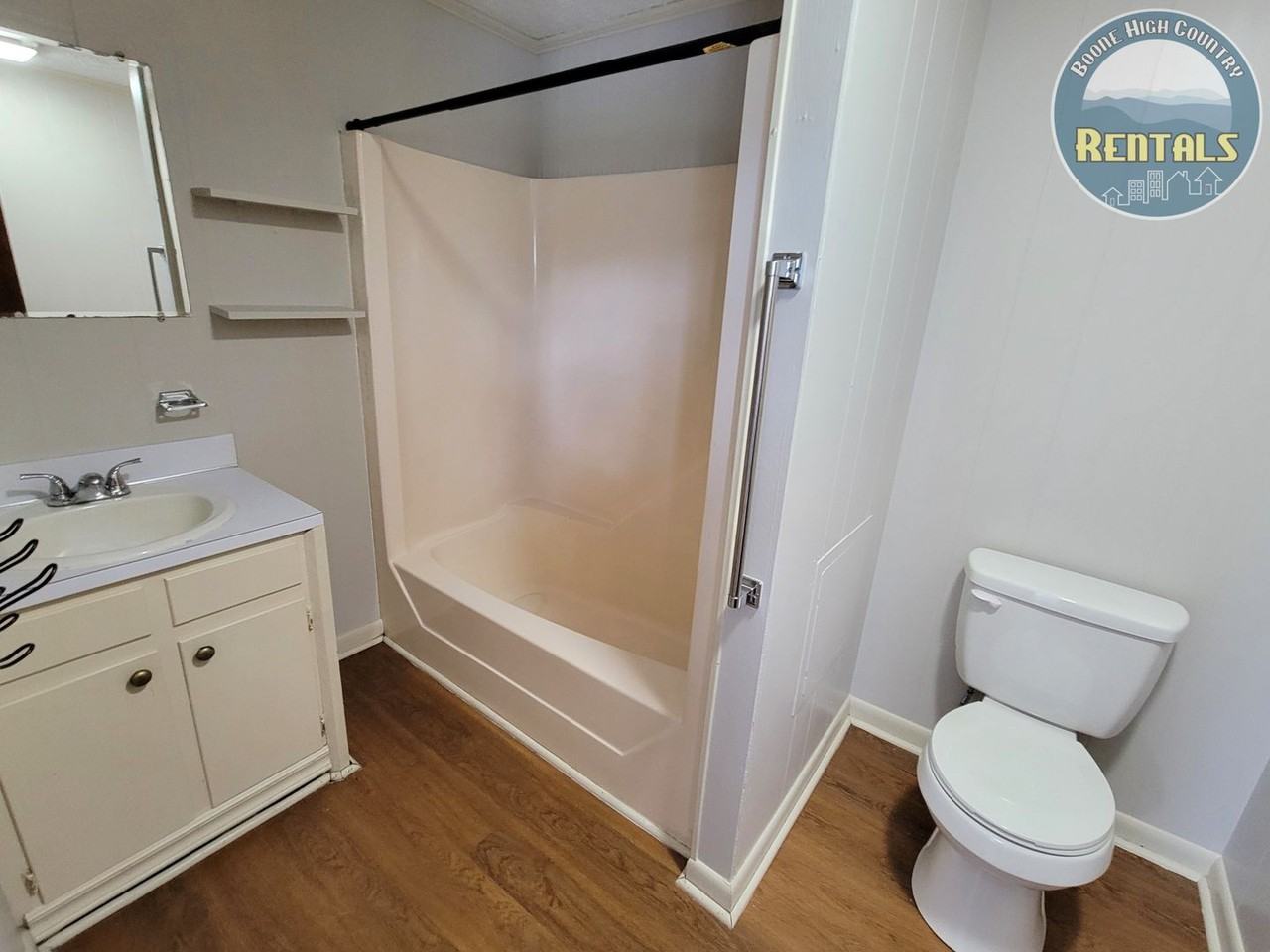 245 Bamboo Road - Photo 6 of 22