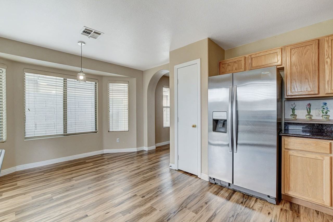 7949 Long Beach St - Photo 7 of 22