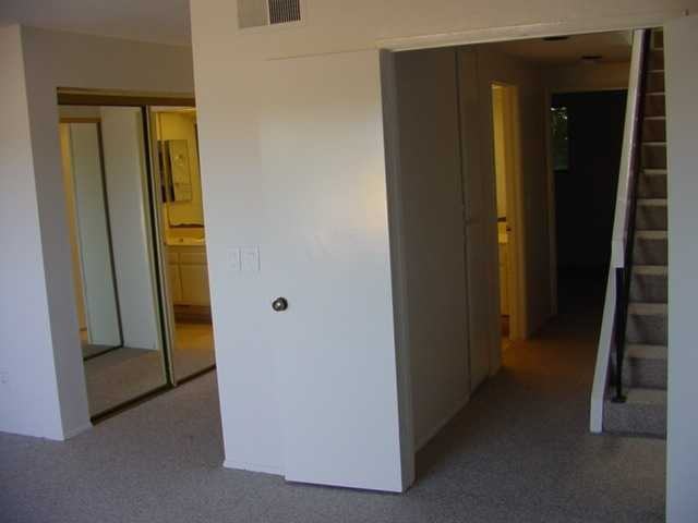 4568 W Point Loma Blvd - Photo 3 of 8