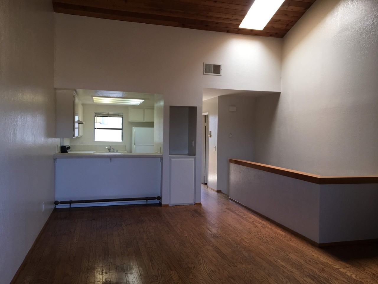 4568 W Point Loma Blvd - Photo 7 of 8