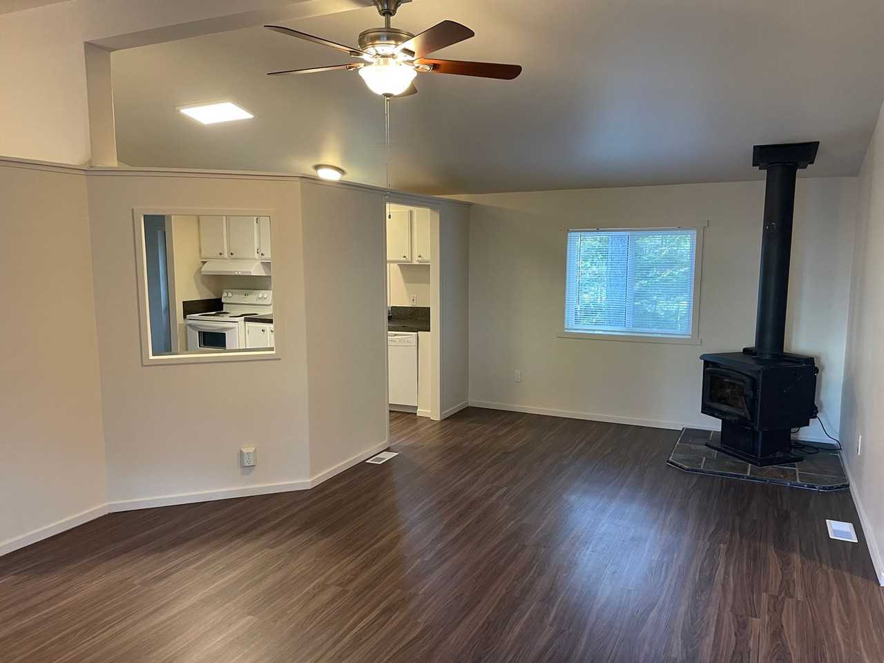 4529 Siesta Pl - Photo 3 of 12