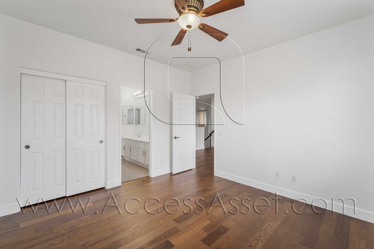 1819 Overland Ct - Photo 6 of 41