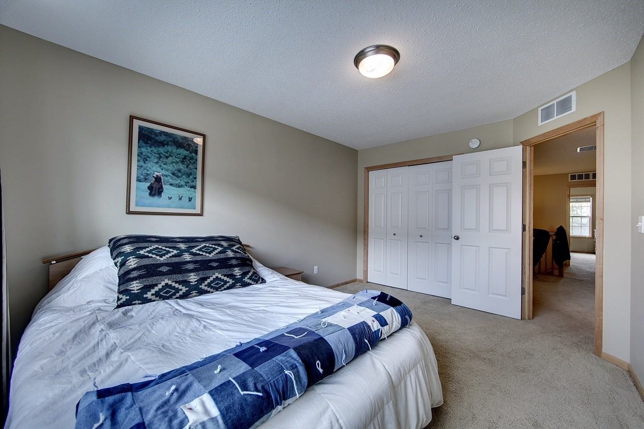 1567 Legacy Pkwy E - Photo 5 of 17