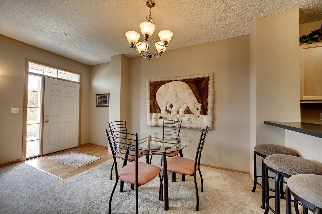 1567 Legacy Pkwy E - Photo 6 of 17