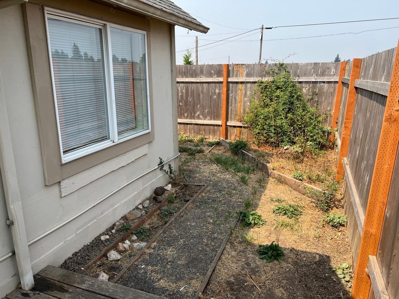 1032 Bethel Dr - Photo 4 of 18