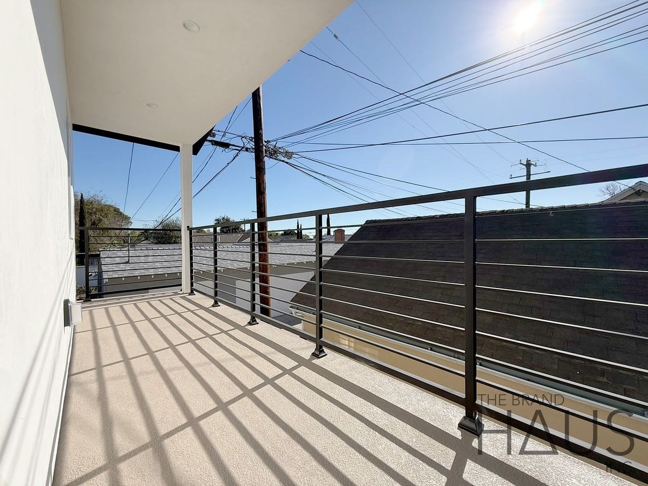 616 Park Ave - Photo 5 of 34