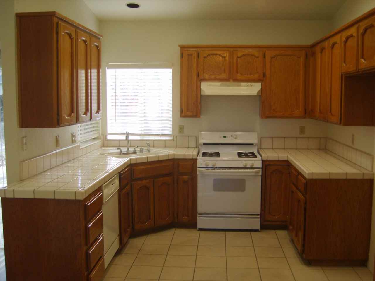 8824 Little John Ct - Photo 6 of 13