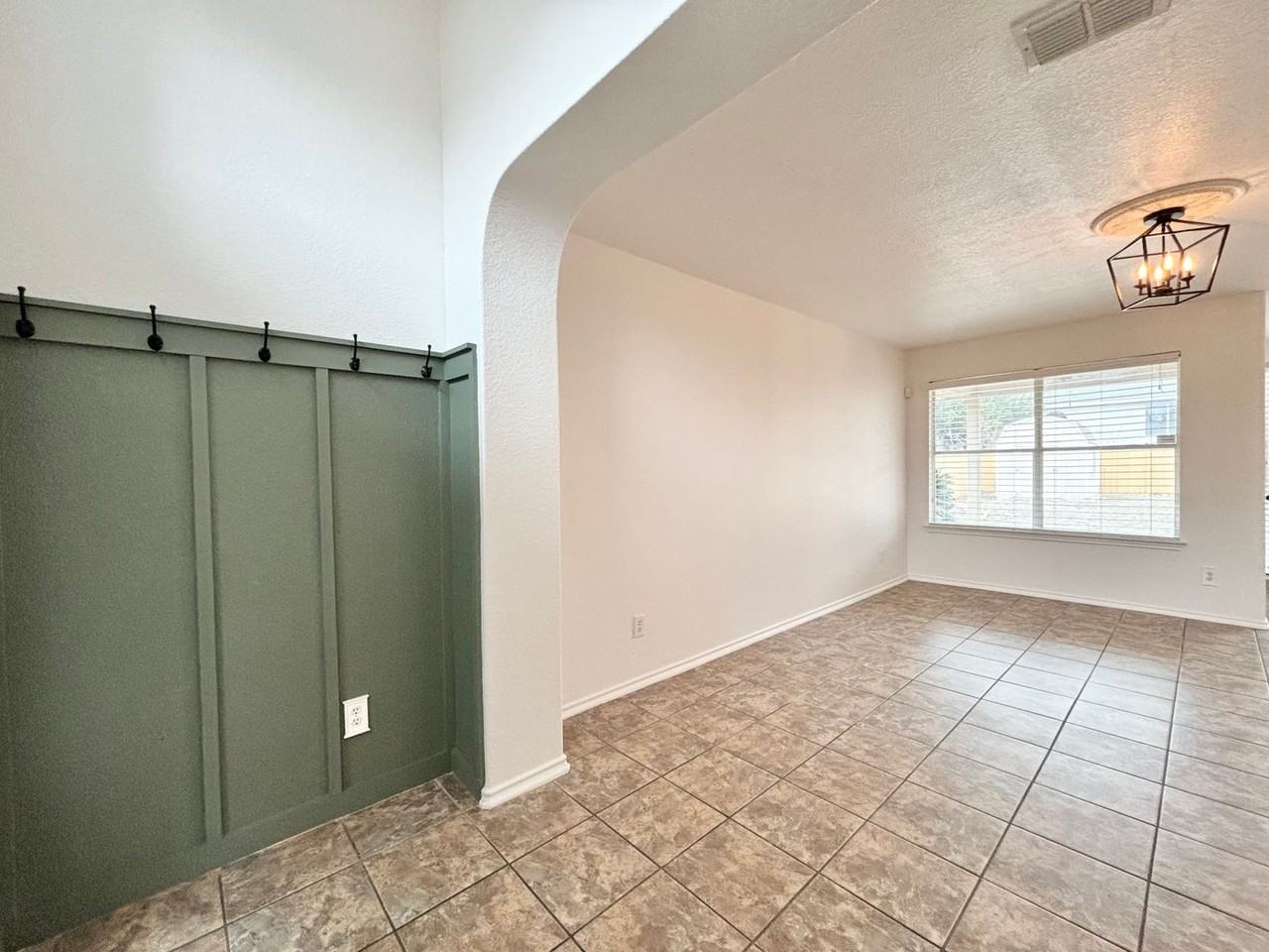 10026 Shetland Wind - Photo 2 of 25