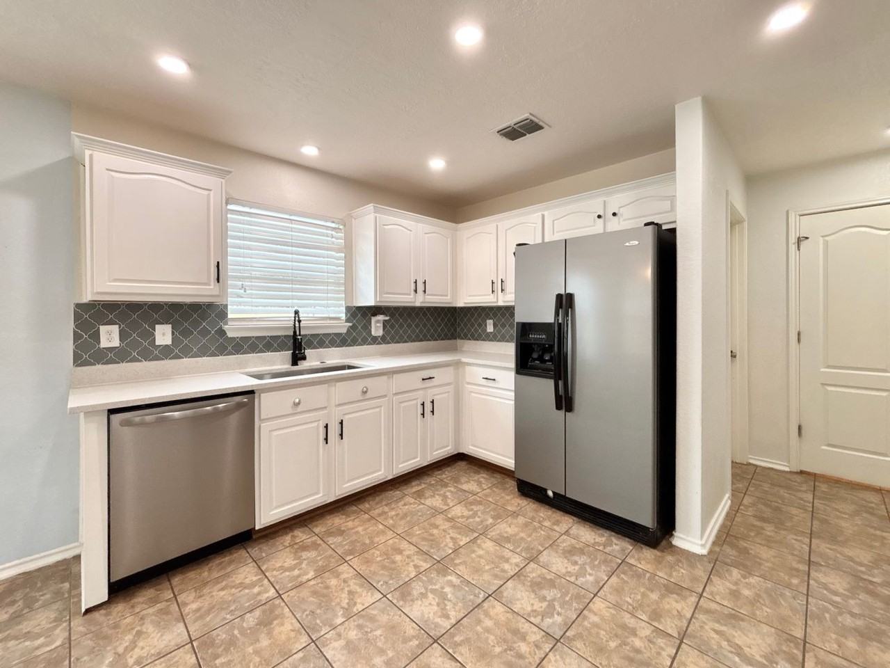 10026 Shetland Wind - Photo 7 of 25