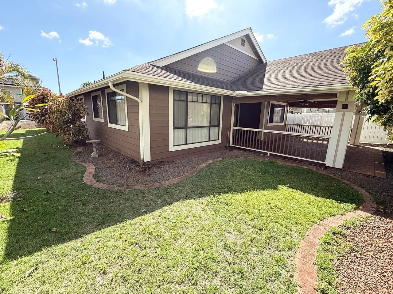 94-1034 Halewili St - Photo 2 of 11