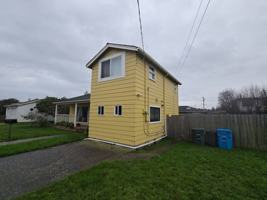 featured image of 1049 I St