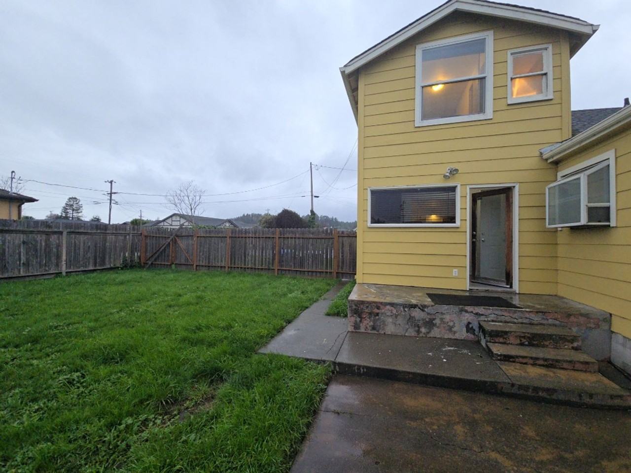 1049 I St - Photo 2 of 14