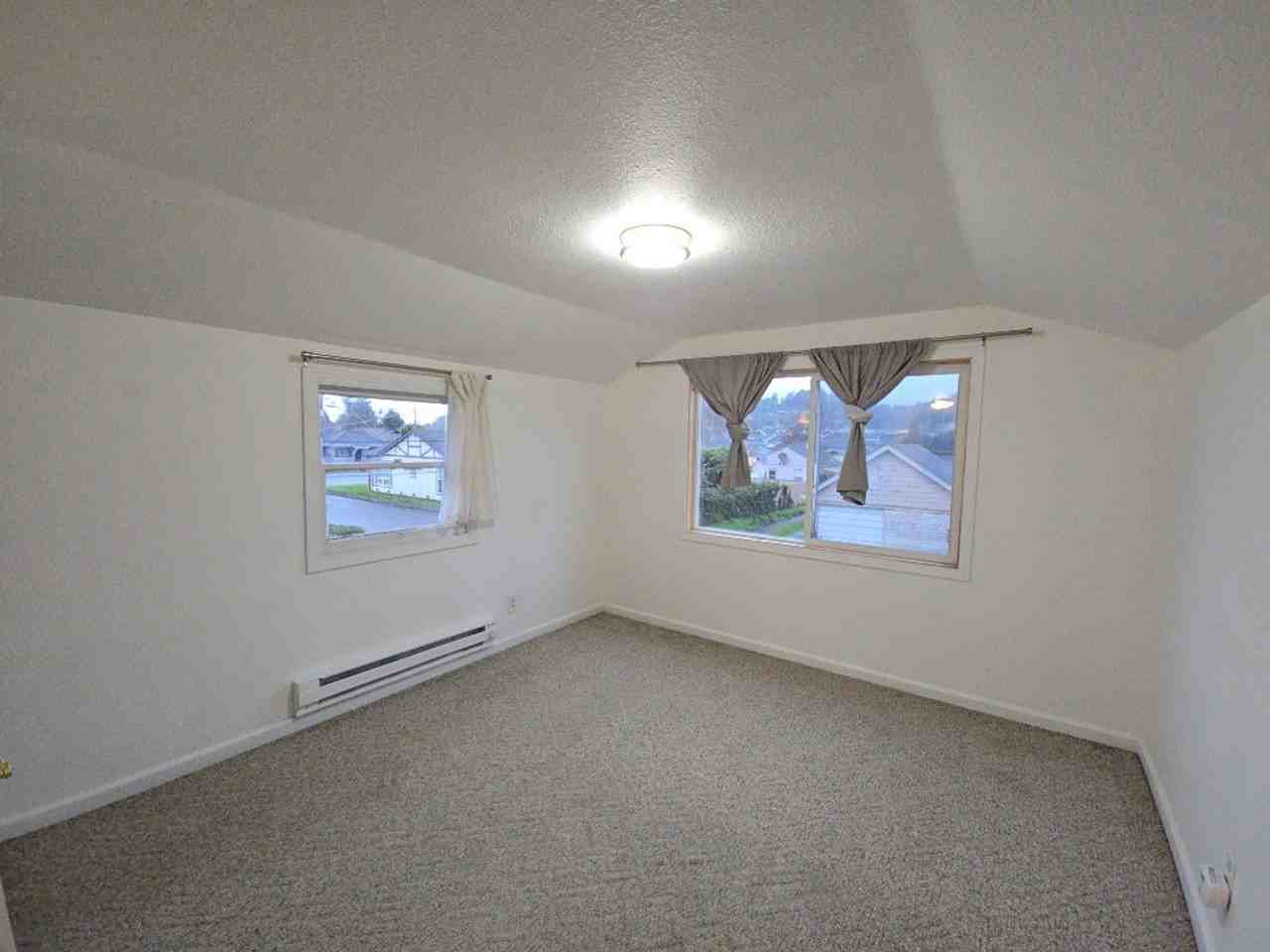 1049 I St - Photo 6 of 14