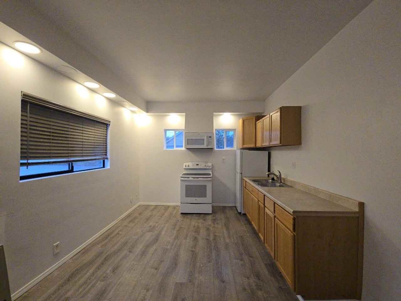 1049 I St - Photo 7 of 14