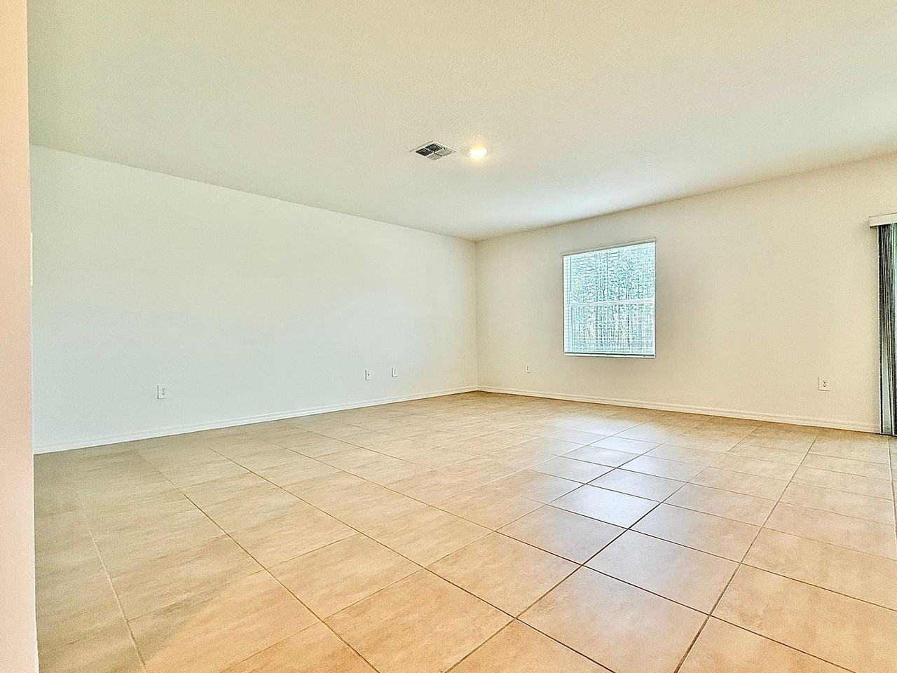 646 Teviot Rd - Photo 7 of 42