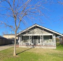 featured image of 119 E Main St #A