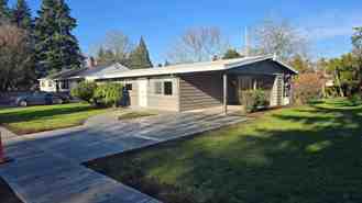 7912 Macarthur Blvd - Photo 1 of 1