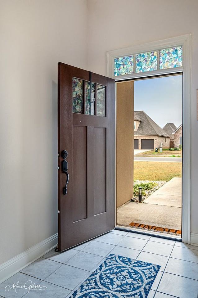 9608 Lockheed Dr - Photo 2 of 29