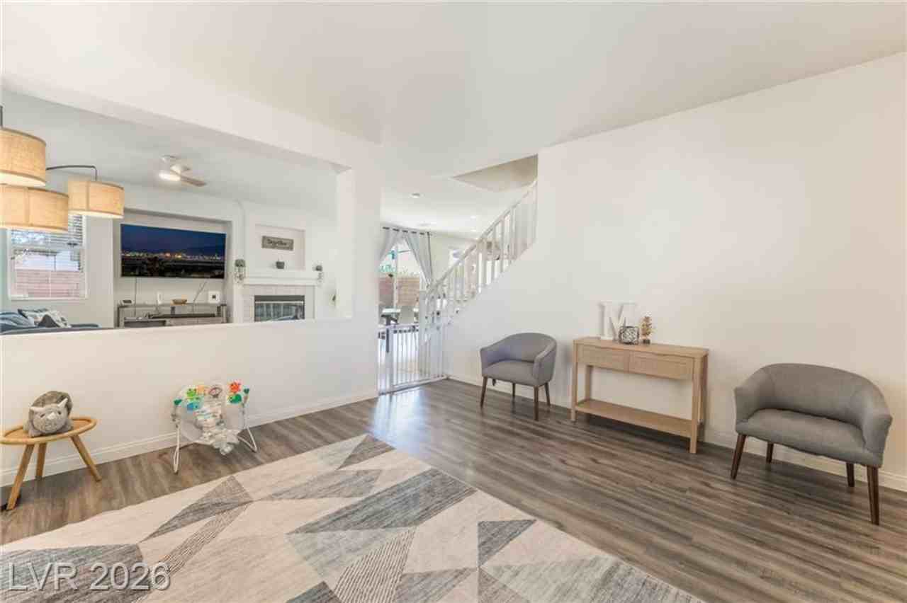 8179 Palace Monaco Ave - Photo 5 of 40