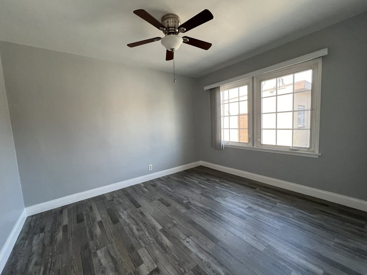 3355 Independence AveUnit 3355F #3355F - Photo 7 of 9