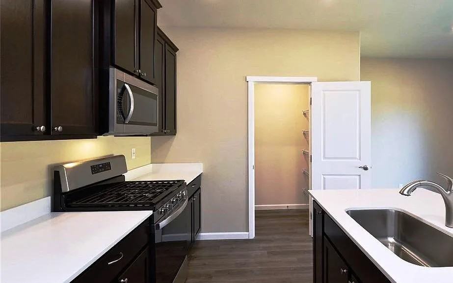 4511 Sand Dollar St #1 - Photo 5 of 14