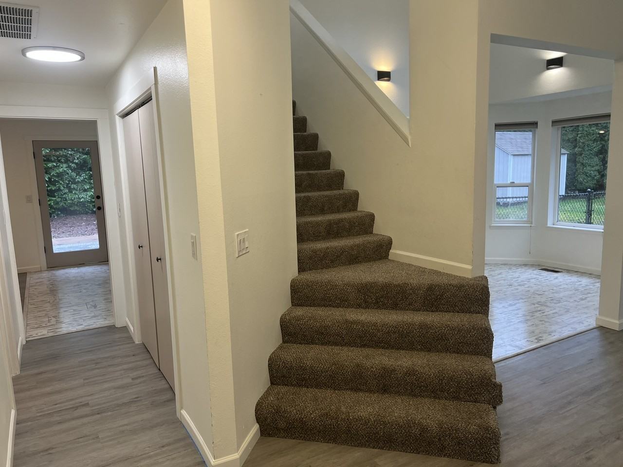 7501 55th Avenue Ct Nw #1 - Photo 4 of 27