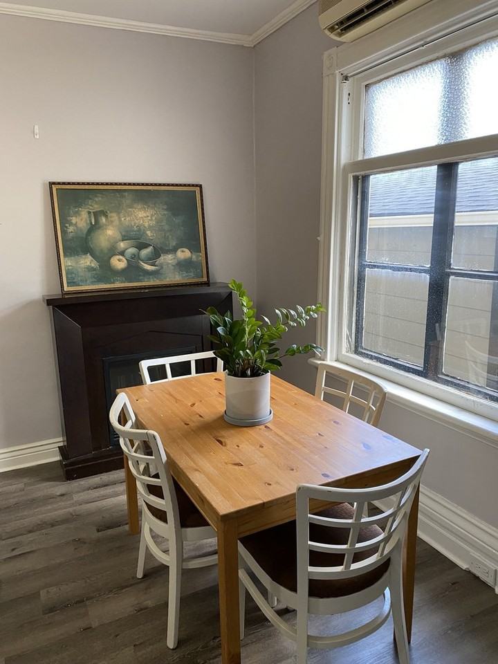 1029 York St - Photo 5 of 15