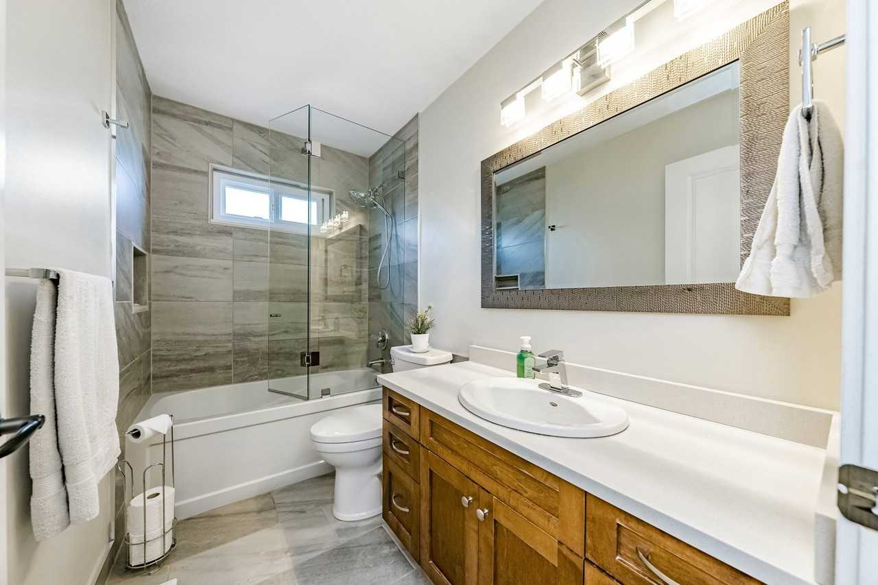 19843 48 Ave - Photo 6 of 13