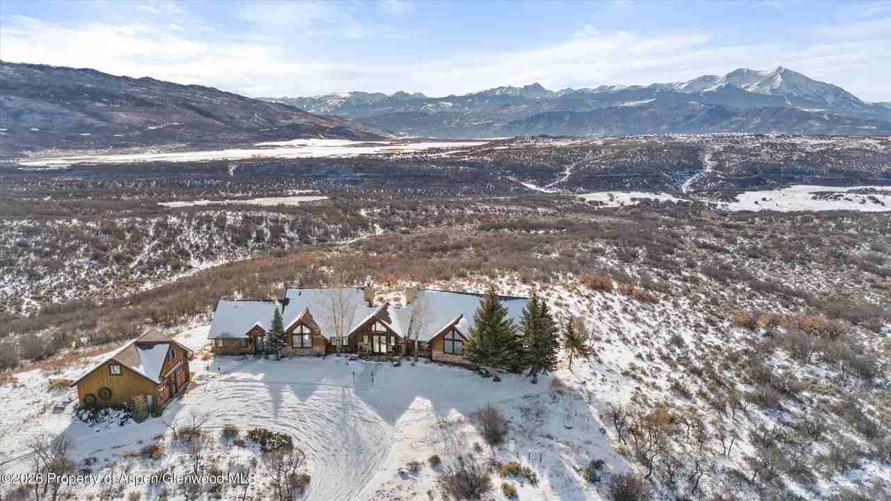 2103 Ten Peaks Mesa Rd - Photo 2 of 38