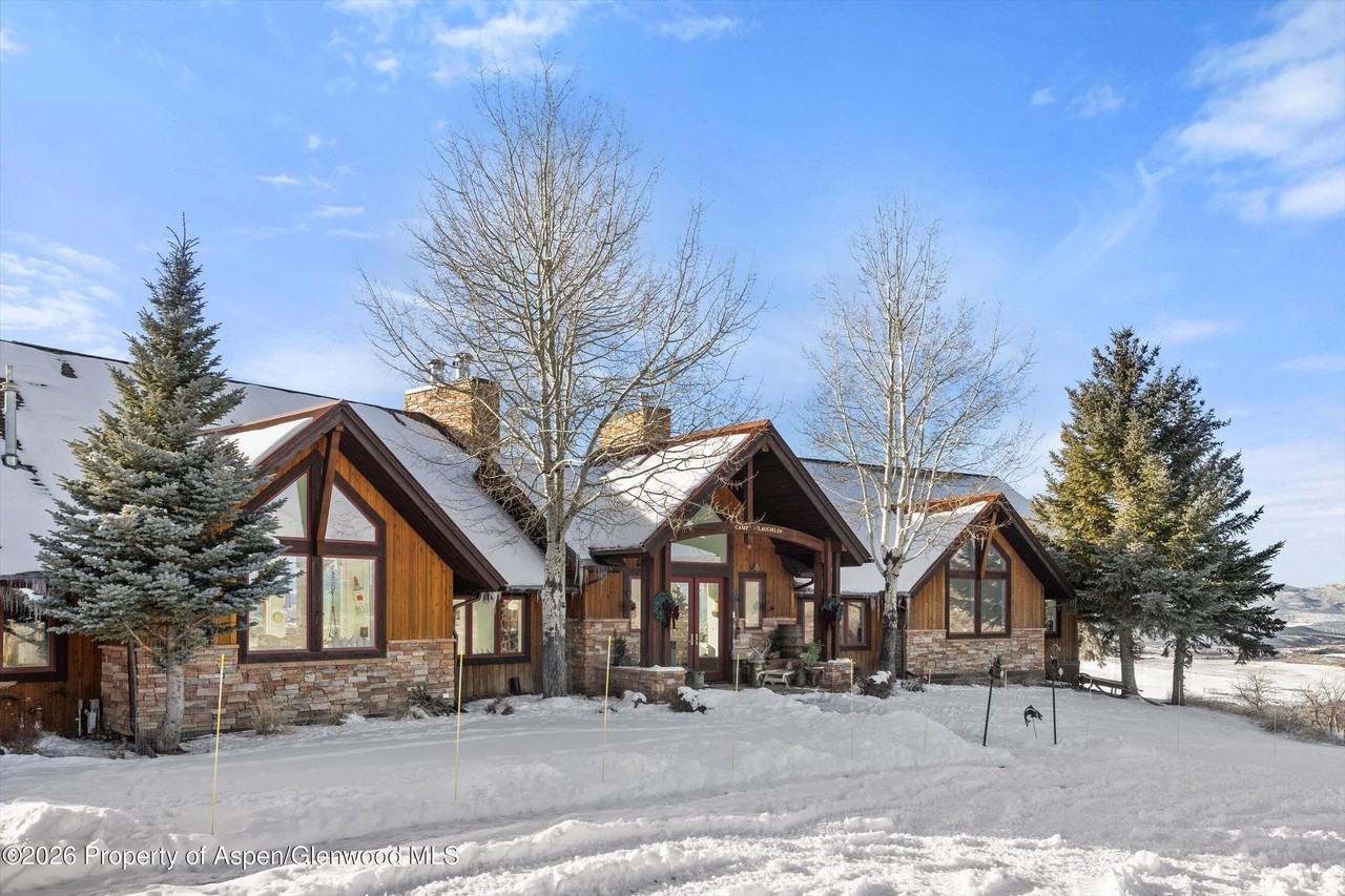 2103 Ten Peaks Mesa Rd - Photo 6 of 38