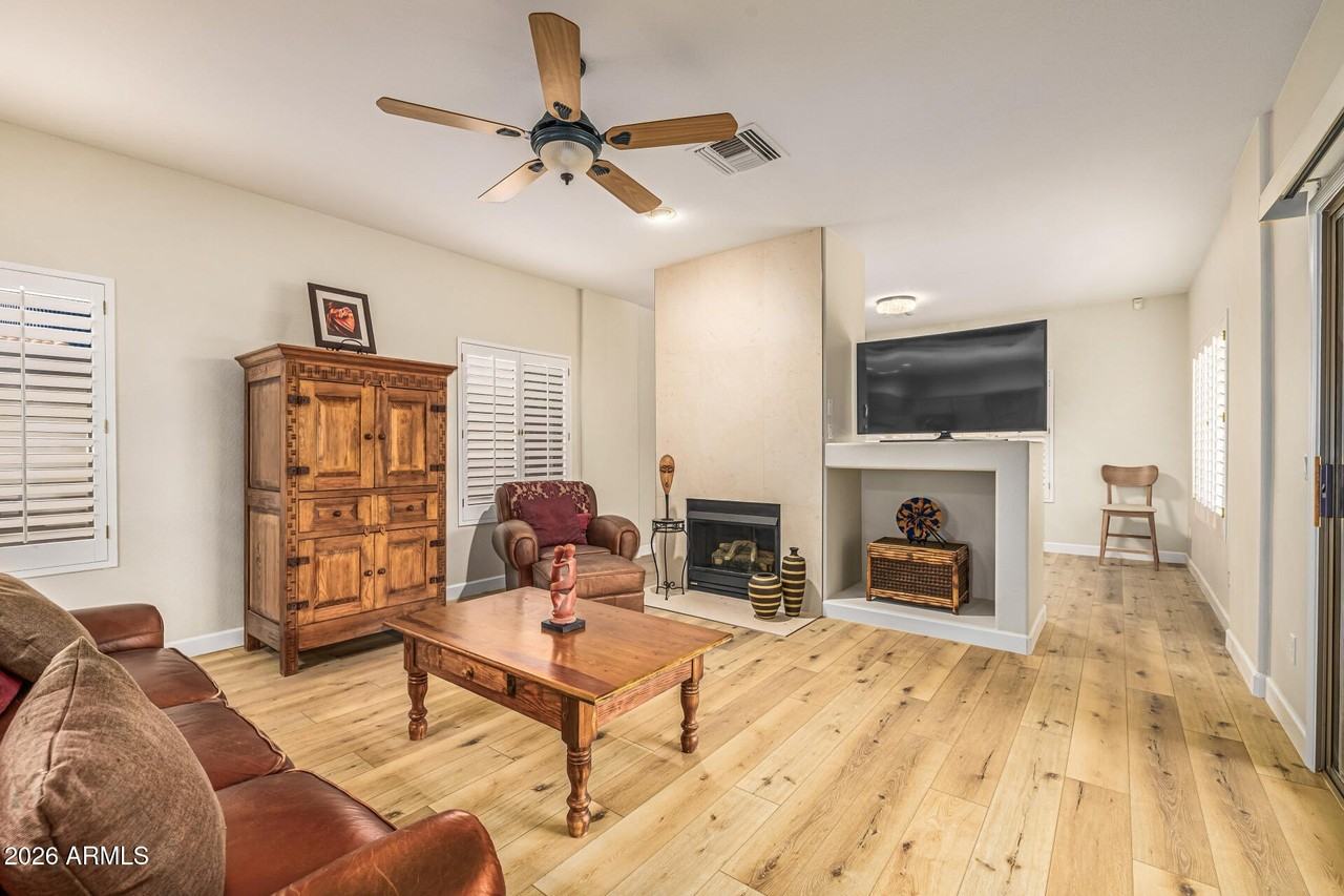 6618 W Honeysuckle Dr - Photo 5 of 22