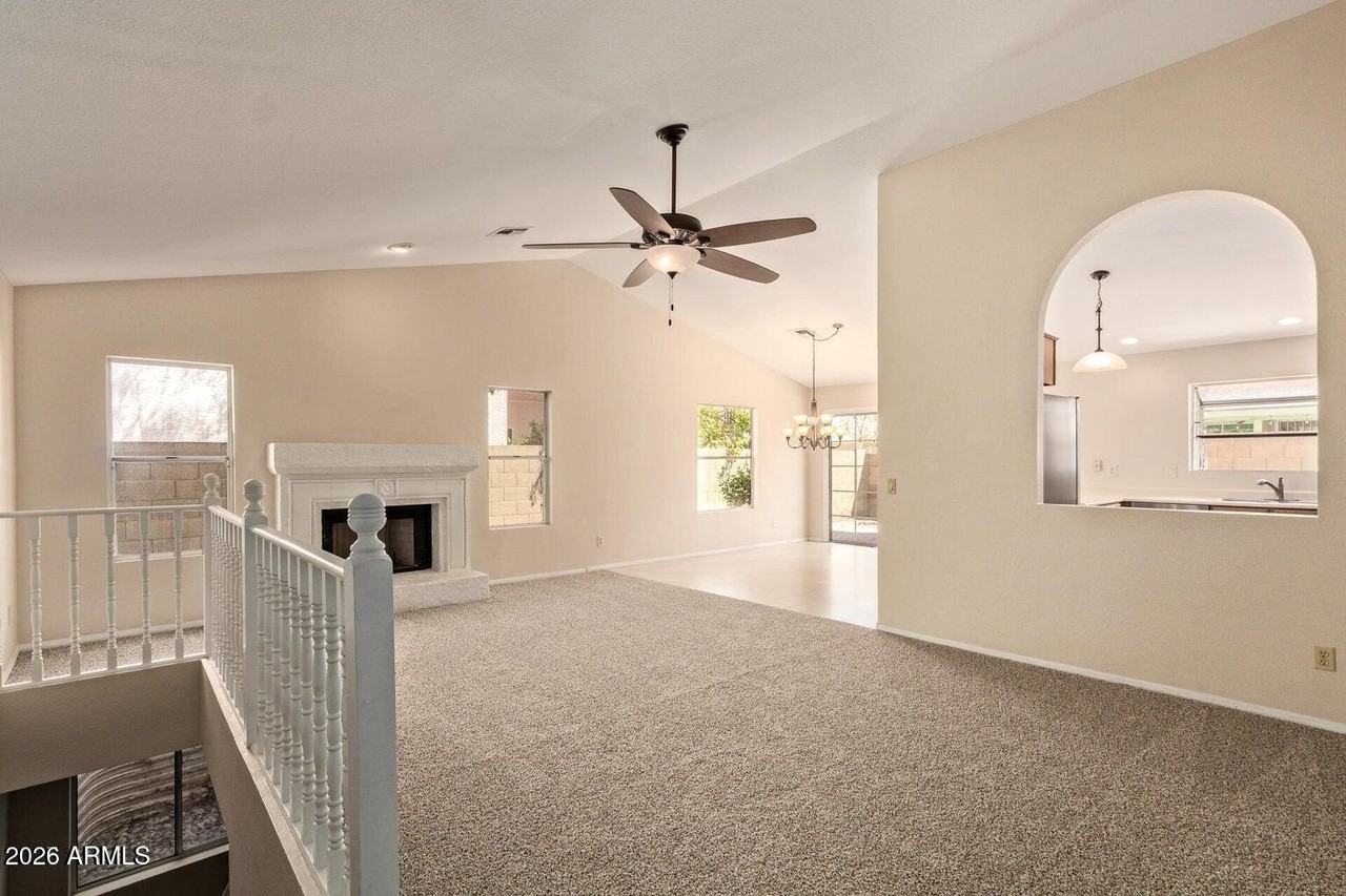 3111 W Baylor Ln - Photo 2 of 12