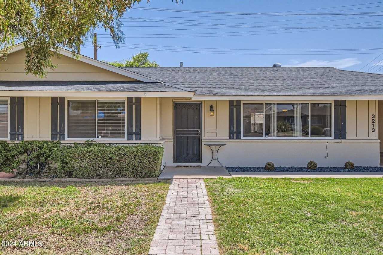 3213 N 63rd Pl - Photo 4 of 28